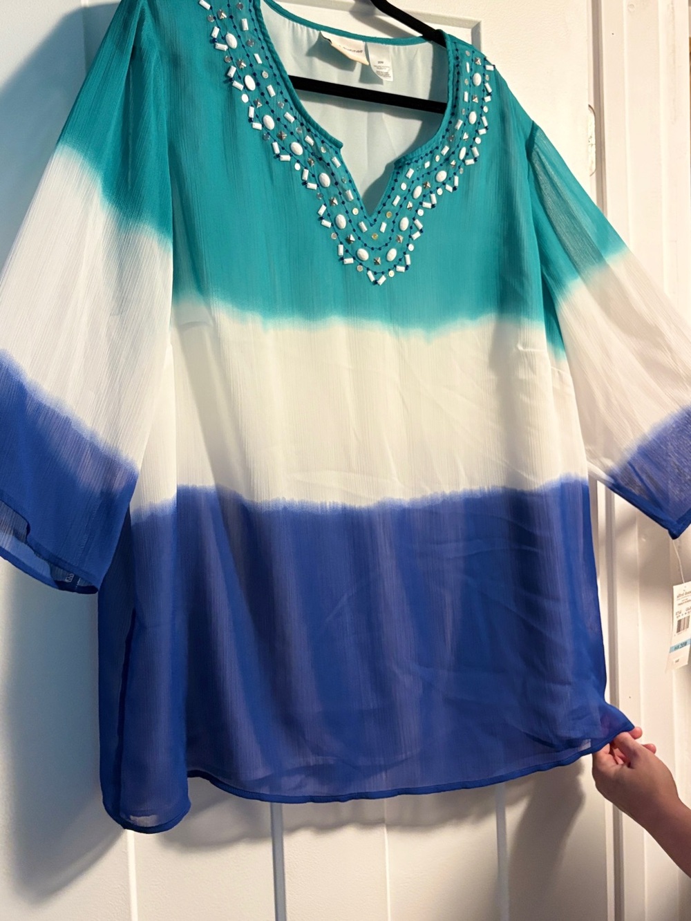 Alfred Dunner Teal White Blue Ombre Beaded V-Neck Tunic